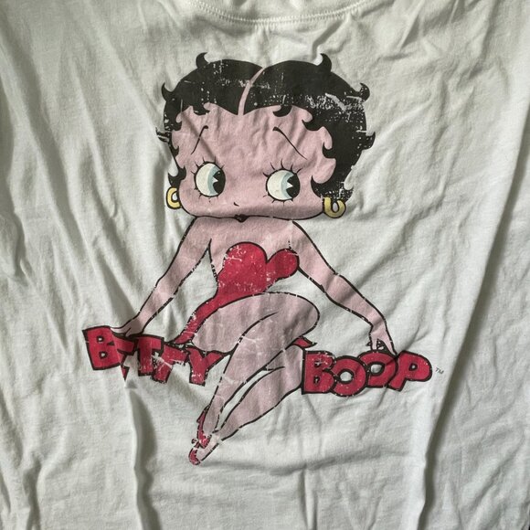 NWOT-NEW Betty Boop Scoop Neck White 100% Cotton Tshirt-Size XXL - Picture 2 of 6